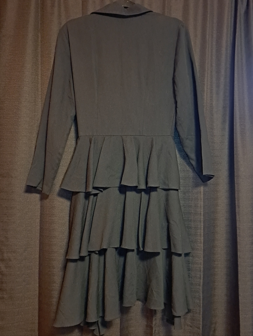Black High-Low Ruffle Hem Women's Jacket - Picture 4 of 9